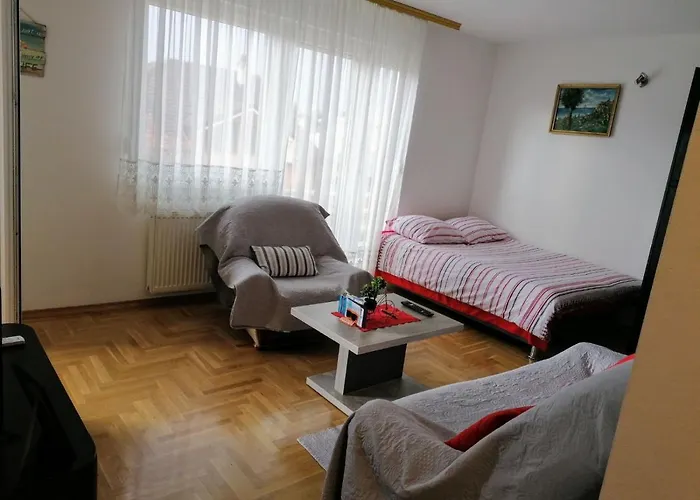 Good Host